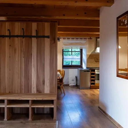 Appartement Pri Jazere *