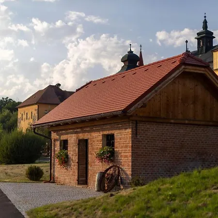 Pri Jazere Apartmán