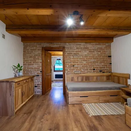 Apartmán Pri Jazere