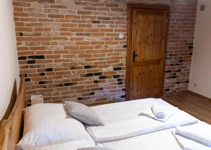 Apartament Pri Jazere *